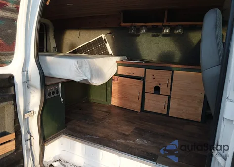 2007 Chevrolet Express Work Van z USA, uszkodzony, nr VIN 1GCFG15X671236044